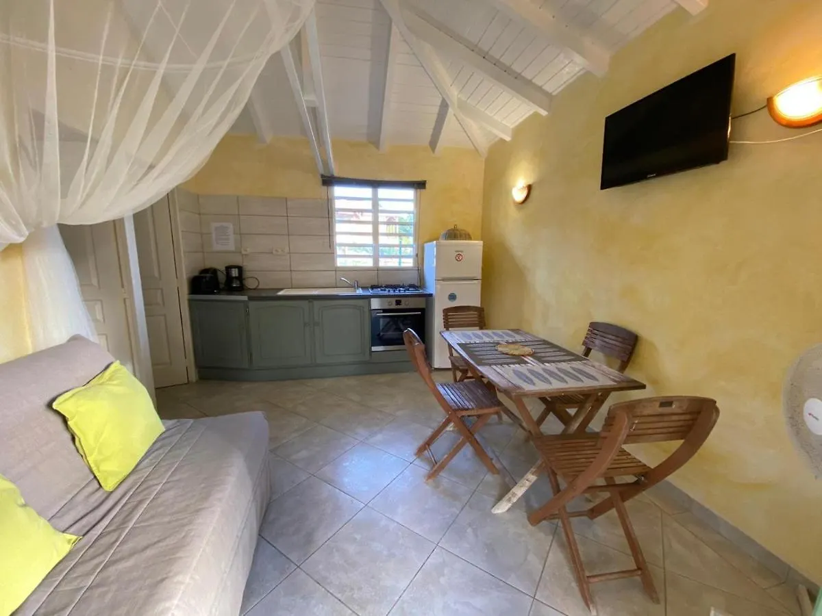 Evasion Tropicale Villa Cosy Avec Piscine Et Bungalow Saint-Louis 0*,  Guadeloupe