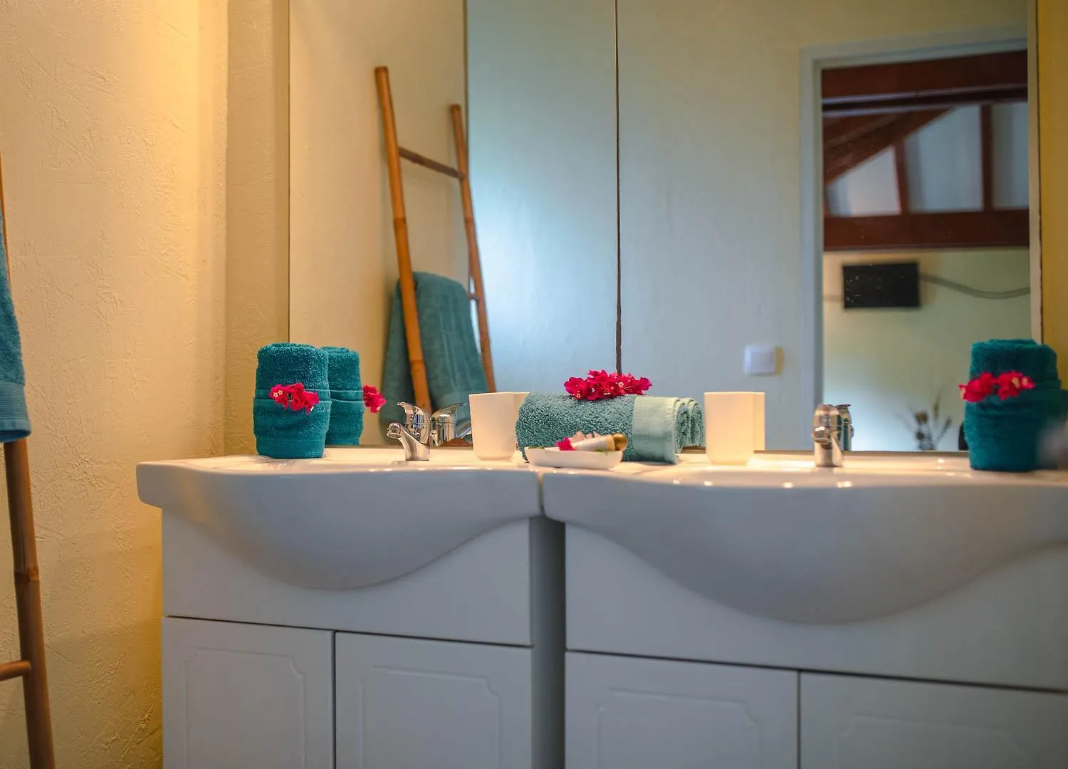Evasion Tropicale Villa Cosy Avec Piscine Et Bungalow Saint-Louis